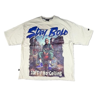 เสื้อยืดผู้ชายสไตล์สตรีทแวร์ลายกราฟิก Stay Bold 10FT No Ceiling ลายพิมพ์นักบาสเก็ตบอล แขนสั้น คอกลม ผู้จัดจำหน่ายจากบังกลาเทศ - Product Image 1
