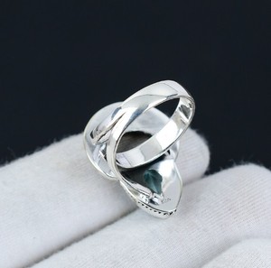 Anillo de luna de amatista natural al por mayor, plata de ley 925, hecho a mano, luna creciente, gema morada, estilo celestial bohemio vintage - Product Image 3