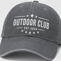 Casquettes personnalisées sans logo, casquettes vierges à visière rayée, casquettes en daim avec logo personnalisé pour la vente en gros de marques streetwear et outdoor.