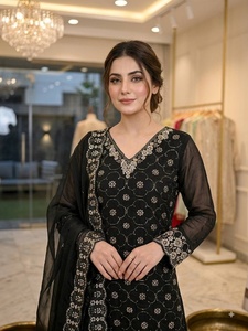 Traje Anarkali de seda negro bordado para mujer, ropa étnica tradicional para boda, estilo indio pakistaní - Product Image 3