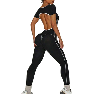 Ensemble de yoga 1 pièce pour femme, noir uni, haut sans manches, leggings taille haute, fronces sur le devant, bande latérale, découpe au dos, service OEM - Product Image 1