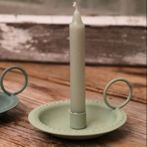 Support de bougie conique en fer forgé de style vintage, en acier doux, décoration de maison de style farmhouse - Product Image 1