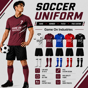 ชุดฟุตบอลคุณภาพสูงปี 2026 พร้อมตัวเลือกโลโก้ทีมแบบกำหนดเอง พิมพ์ลายแบบ Sublimation รับผลิตแบบ OEM & ODM ชุดกีฬาระบายอากาศได้ดี - Product Image 1