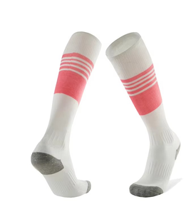 Chaussettes de sport montantes pour hommes en gros avec logo d'équipe – Spandex/Nylon/Coton, grandes tailles, pour baseball, football, soccer, et tenues athlétiques - Product Image 4