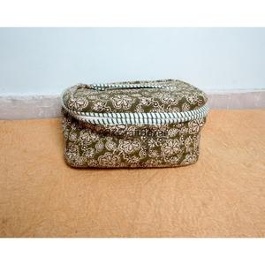 ชุดกระเป๋าผ้าฝ้าย 100% แบบเย็บติดกัน พร้อมซิปสามช่อง สำหรับจัดระเบียบเครื่องสำอางและอุปกรณ์เดินทางอย่างมีสไตล์ เป็นมิตรกับสิ่งแวดล้อม - Product Image 2