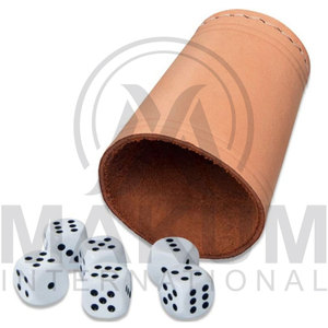 Gobelets à dés en cuir faits à la main personnalisés pour les jeux de casino, logo personnalisé - Product Image 5