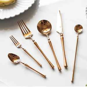 Nuevo Juego de Cubiertos de Estilo Americano para Decoración de Mesa, Juego de Cubiertos de Metal Hechos a Mano, Precio al por Mayor - Product Image 1