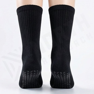 <b>Black</b> Crew <b>Socks</b> Solid Color Knitted Breathable Casual Wear for Adults Standard Thickness Regular Style - Product Image 2