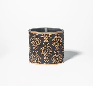 Juego de accesorios de baño metálicos personalizables al por mayor, con diseño oscuro y detalles en oro. - Product Image 4