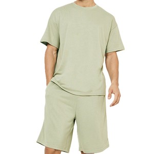 Ensemble T-shirt et short rouge 2026 pour homme – Style streetwear décontracté et personnalisé pour l'été, deux pièces, 100 % coton, séchage rapide - Product Image 6