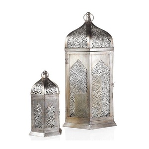 Moroccan Metal <b>Lanterns</b> Decorative <b>Lanterns</b> for Eid And Ramdan Decoration - Product Image 1