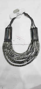 Collar de cadena de resina con forma personalizada de la mejor calidad para regalo de boda disponible a precio asequible de Falak World Export - Product Image 2