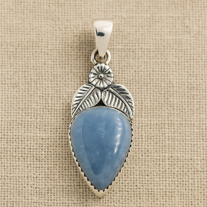 <b>Top</b> Quality 925 Sterling Silver Blue Angelite Arrowhead Pendant Necklace <b>Rose</b> Gold Yellow Gold Plated Floral Vintage Charm Women - Product Image 1