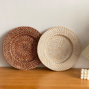 Plato de Ratán Natural para una Presentación Elegante de la Mesa, Base de Mimbre Tejida a Mano para Bodas, Cenas y Decoración del Hogar - Product Image 3
