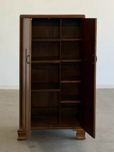 Armoire de rangement moderne en teck massif avec portes doubles, fabricant et fournisseur de meubles de luxe pour chambre à coucher - Product Image 3