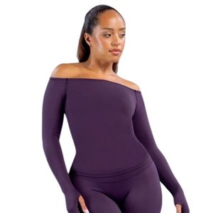Top Morado de Manga Larga con Hombros Descubiertos para Mujer, Ajustado, Casual, Deportivo, para Uso Diario, Fabricante de Ropa al por Mayor - Product Image 3