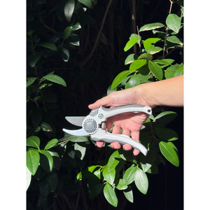 Tijeras de podar By-PASS de 8-1/4" - Product Image 1