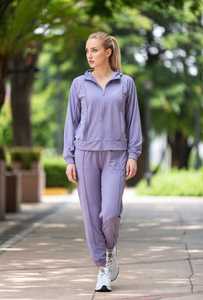 Conjunto deportivo de sudadera con capucha y pantalones largos para mujer, color morado liso, con cremallera. - Product Image 5