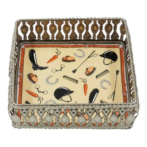 Bandeja Decorativa Plateada para Regalo, Bandejas Metálicas para Frutas, Galletas y Aperitivos con Base Elevada, Bandejas Esmaltadas Personalizadas con Estampado de Accesorios Ecuestres 2026 - Product Image 6