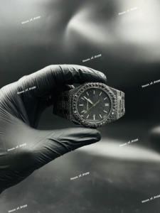 Reloj de Pulsera de Acero Inoxidable con Incrustaciones de Diamantes Moissanite y Bisel con Aspecto de Diamante - Product Image 4