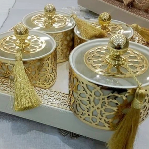 Recipiente Decorativo de Latón Hecho a Mano en India para Frutos Secos, Jarra Decorativa para la Decoración Festiva del Hogar - Product Image 5