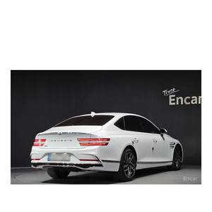 Genesis G80 2024 2.5 Turbo Essence 2WD avec 6 943 km, boîte de vitesses automatique, sièges en cuir, volant à gauche, caméra arrière - Product Image 2