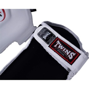 Protège-tibias jumeaux en cuir de vachette véritable de qualité supérieure, confortables et ajustables, prix de gros RTS - Product Image 5