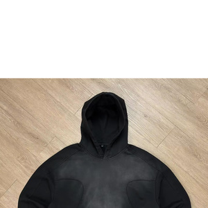 เสื้อฮู้ดดี้ทรงบ็อกซี่โอเวอร์ไซส์แบบครอป ตัดเย็บแบบแพทช์เวิร์ค สีดำฟอกย้อมสไตล์ซันเฟด ผ้าเฟรนช์เทอร์รี่ 450GSM - Product Image 3