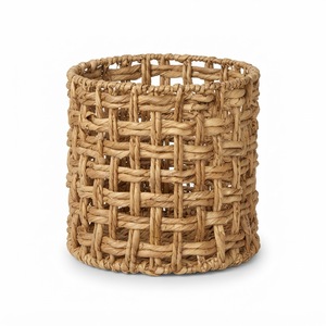 Natural Water Hyacinth Basket Handwoven Handmade Eco Friendly Woven Storage Basket Home Organizer Wholesale Supplier - Product Image 3