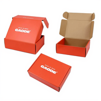 Boîte d'emballage personnalisée de luxe en matériaux recyclés avec doublure en éponge, boîte cadeau pliable en carton ondulé orange pour chaussettes et fourrure