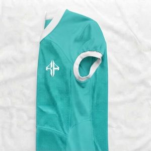 Maillot de football américain pour homme, col en V, impression par transfert thermique, matière 100% polyester par RIVIAN ATLANTIC - Product Image 6