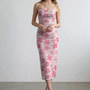 Robe Polo Femme de Qualité Supérieure - Taux de Récurente Acheteuse Élevé - Robe Sportive Piqué à Manches Courtes Personnalisable avec Logo pour Femme - Product Image 2