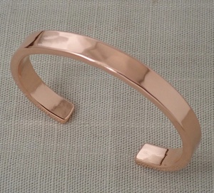 Factory Direct Copper Jewelry Customizable Textured <b>Bangle</b> Pure Copper Magnetic Therapy Hammered Cuff Bracelet - Product Image 3
