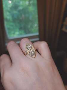 Anillo de Compromiso de Doble Banda con 3 Diamantes Cultivados en Laboratorio, Detalle Marquise en Oro Blanco de 14K, Certificado IGI - Product Image 2