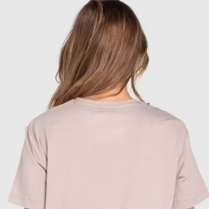 Camiseta de Cuello Redondo Personalizada de Alta Calidad para Mujer, Camiseta de Algodón Extra Grande para Mujer, en Venta para Uso en Verano - Product Image 6