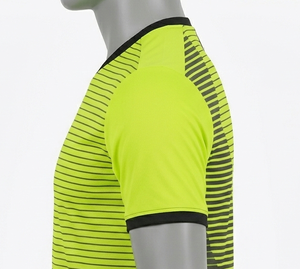 Polo de football de qualité supérieure en sublimation avec col et brassard en maille plate, 100 % polyester jacquard 150 g/m² - Product Image 2