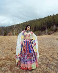Conjunto de Lehenga Choli para Mujer, Estampado Digital, Trabajo con Espejos, Gota Patti, Encaje, Dupatta, Vestido Largo para Fiesta de Diwali - Product Image 1