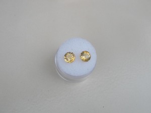 Par de Gemas Naturales de Citrino Facetadas Redondas de 7.5mm para Joyería, Coleccionismo, Regalos y Manualidades - Product Image 3