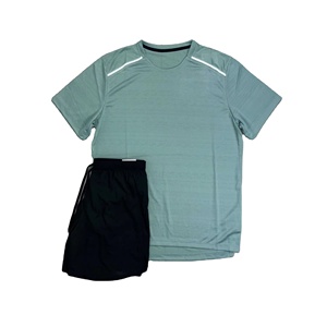 Conjunto Deportivo Transpirable de Secado Rápido con Cuello Redondo para Hombre, Camiseta Deportiva para Correr, Poliéster/Spandex, Detalles Reflectantes, para Actividades al Aire Libre - Product Image 1