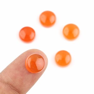 Fourniture en gros de cabochons ronds calibrés en calcédoine naturelle Fanta Orange 10x10mm, pierres précieuses en vrac pour la fabrication de bijoux - Product Image 1