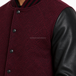 Blouson universitaire pour homme, blouson de baseball personnalisé, blouson bomber universitaire en gros pour homme, avec manches en cuir et broderie de patch - Product Image 3