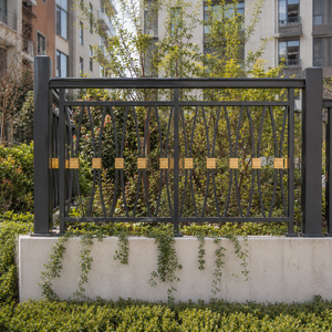 Valla Geométrica Moderna de Metal Negro con Detalles Dorados para Jardín, Apartamento, Delimitación, Panel de Seguridad para Exteriores - Product Image 3