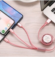 Coffret Cadeau Cheval 2026 – Boîte Cadeau d'Affaires Rouge à Ouverture Facile avec Câble de Données – Ensemble Deux Pièces Connecteurs Lightning/Micro USB/Type-C – Charge Rapide