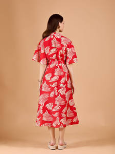Robe trapèze rouge à imprimé floral, faite main en Inde, pour femme, décontractée, longueur midi, grande taille, idéale pour un port quotidien confortable. - Product Image 3