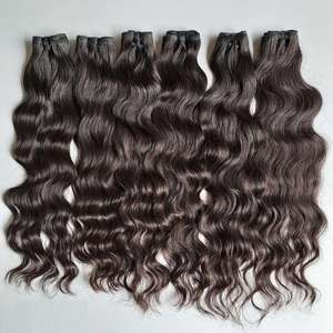 Extensions de cheveux humains Remy de haute qualité en provenance d'Inde, texture douce, lisse et brillante, faciles à porter, idéales pour un usage quotidien et pour les événements. - Product Image 5