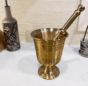 Ensemble mortier et pilon en laiton, fait main, bol broyeur d'épices en métal, broyeur d'herbes traditionnel pour la cuisine, médecine ayurvédique, décoration intérieure - Product Image 4