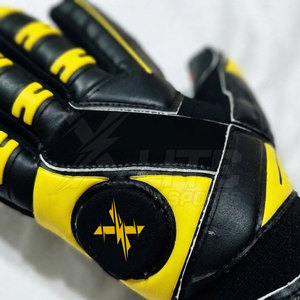 Gants de gardien de but pour jeunes, respirants, en cuir, paume en cuir, sections de doigts flexibles, fermeture auto-agrippante, antidérapants - Product Image 6