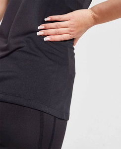 Débardeur personnalisé pour femme avec logo – Idéal pour la salle de sport, les séances de yoga et la mode urbaine tendance au quotidien - Product Image 5