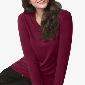 Haut médical OEM à manches longues pour femme, confortable, à porter sous les blouses, pour usage en clinique et en hôpital - Product Image 4