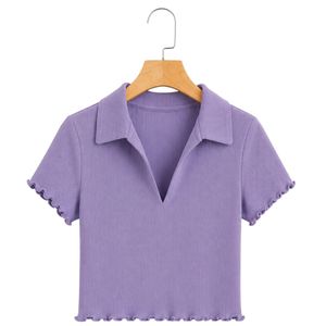 เสื้อโปโลครอปผู้หญิงสีม่วงลาเวนเดอร์ ผ้าถักลายริบ แขนสั้น ทรงเข้ารูป คอวี ชายเสื้อแบบลูกไม้ ยืดหยุ่น สวมใส่สบาย แฟชั่นทันสมัย - Product Image 1